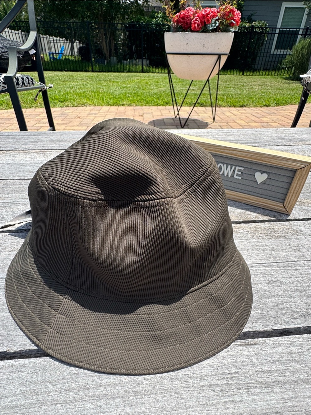Lululemon‎ Reversible Ribbed Bucket Hat Dark Olive M/L NWT 🫒